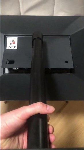 How to Remove The Stand Off with one hand from LG 27md5ka ultrafine display - Detaching the Stand