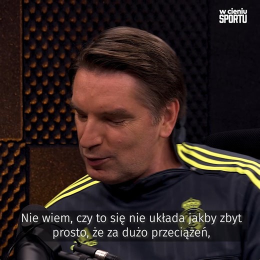 1.7M views · 4.2K reactions | – Teoria była przy pierwszym taka, że przy tętnie dwieście albo dwieście z groszami, urwała się jakaś blaszka miażdżycowa i poszła sobie żyłą lub tętnicą – opowiada Tomasz Lis. – A może po prostu przesadziłem, bo przez lata miałem obsesję złamania trójki, czyli przebiegnięcia maratonu w mniej niż trzy godziny – dodaje. Cały odcinek ▶ bit.ly/3EGhr1p #podcast #onetaudio #wcieniusportu #przegladsportowy | Onet Sport | Facebook