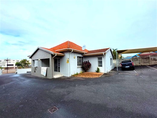2 Bedroom Townhouse for sale in Margate Beach - Margate - Property24