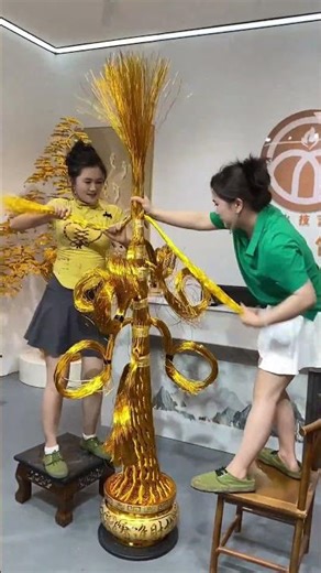 Making an artwork out of a single wire brings good luck and wealth to those who see it.