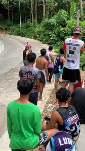 678K views · 1.4K reactions | Grabe nag hand up pa sa ere️ #ligironextreme #extremesports #extremelocal #ligiron Disclaimer: The activities shown in this video involve extreme sports performed by experienced individuals. These stunts carry a risk of serious injury . Do not attempt to recreate or perform them without proper training, safety gear, and supervision. Always prioritize your safety. | Ligiron Extreme | Facebook