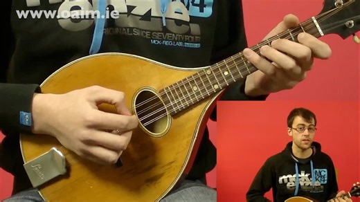 Irish Mandolin Lesson for Absolute Beginners! Learn how to hold and...