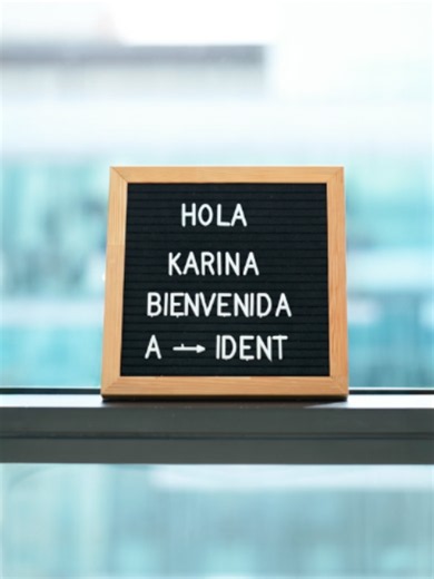 Nueva paciente en el consultorio dental: ¿la reconoces?