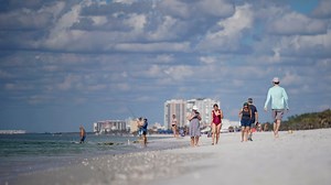 Weather watches, warnings issued for Naples area. See radar, current conditions
