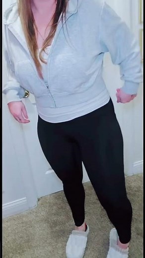 Favorite leggings with pockets & tummy control!