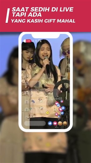 SAAT SEDIH DI LIVE TAPI ADA YANG KASIH GIFT MAHAL #jkt48