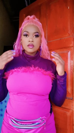 AngiePurple (@_angiepurple_) - Funny Friday Dance Challenge with Purple Syrup Gin