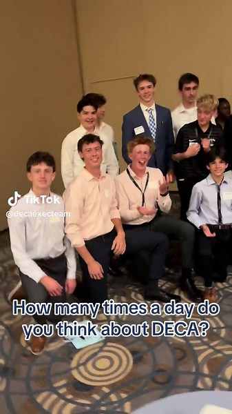 Emerging Leaders Ready to Go The Extra at IL DECA FLC