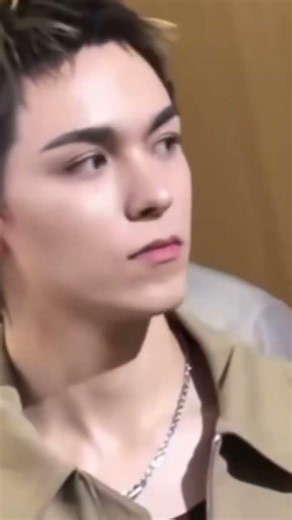 THE Ultimate Visual🤎🍂#seventeen #kpop #vernon #chwehansol #hansol #svt #sebong #carat #shorts #fyp