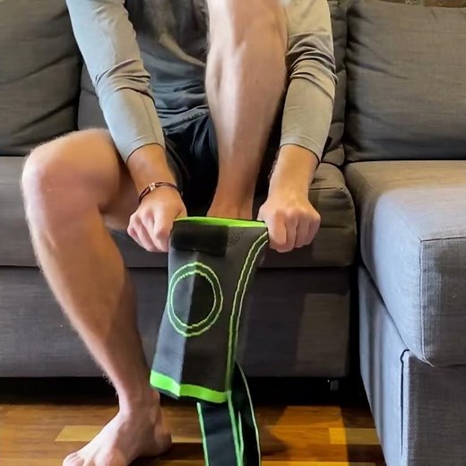 CareSole Circa Knee - Knee Compression Sleeve, Knee Sleeve, Knee Brace