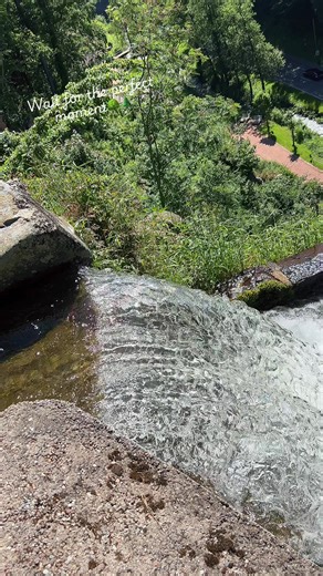 Dreamlike Waterfall Views with Soothing Sounds