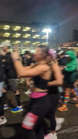 Runners cross the start line at the 2025 Detroit Free Press Marathon