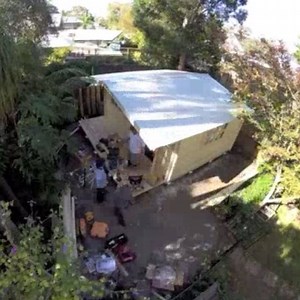 465K views · 535 reactions | 5m x 4m log cabin build in 15secs . www.logcabins.com.au #cabinkitsgalore #logcabinsaustralia #logcabins #backyardstudios #tinyhousesaustralia | Park Cabins Australia | Facebook