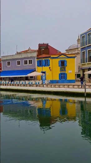 AVEIRO, Passeio de Moliceiro / Largo da Praça do Peixe / Passeios de Barco #aveiro