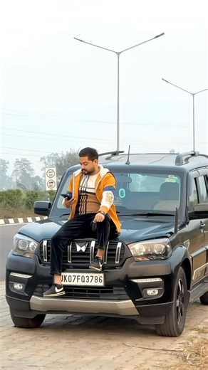 Sartaj Ansari on Instagram: "#Rehman_Dakait_Samjhra_Ho☠️ #reels #viral #trending 😎 # @sartaj_ansari.3786"