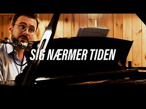 Phillip Faber synger og spiller 'Sig nærmer tiden' til bogen Den danske sang