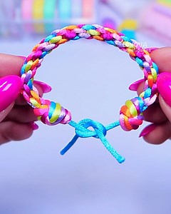 Innova Manualidades on Instagram: "6 Ideas de manualidades con papel fáciles #manualidades #diy #ideas #craft #papercraft"