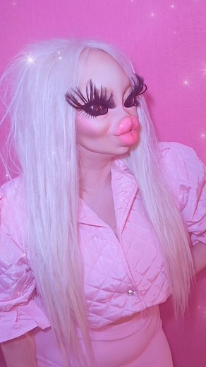 From 3D design to 3D print, priming, sanding, airbrushing, constructing eyes and lashes, giving it gloss and durable top coat... It's my technique 💅💁‍♀️ | Pastelae