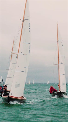 Victory Class Portsmouth’s iconic Victory Class is one of the Solent’s longest-standing and most competitive one-design fleets, with a history stretching back over 90 years. The class features both classic wooden boats and modern GRP composites — identical in weight, strength and performance — ensuring racing remains fair, competitive and accessible for generations to come. Based in the heart of Old Portsmouth, the fleet enjoys excellent shoreside facilities and offers affordable, highly competi