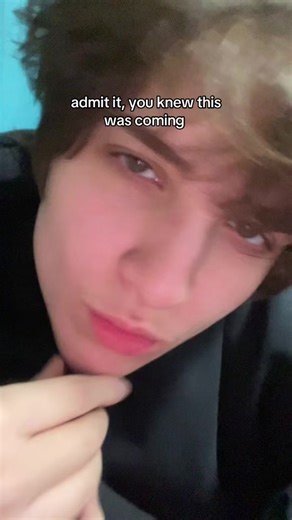 Flynn Rider Cosplay and Tangled Costume Ideas