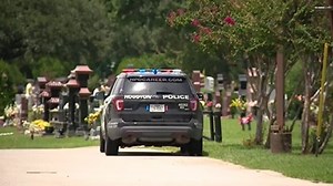Suspect killed officer-involved shooting at southwest Houston cemetery: HPD
