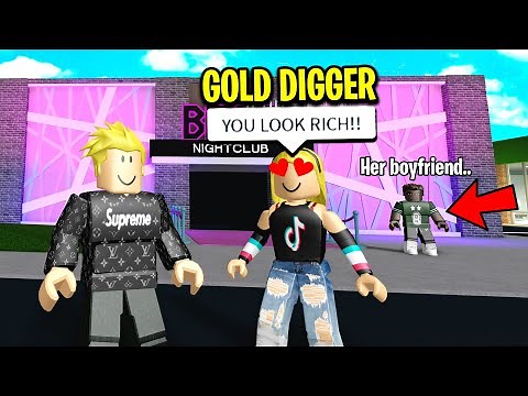 GOLD DIGGER Cheated On BOYFRIEND For A MANSION.. (Roblox)