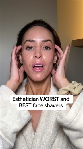 Investing in skincare tools that are high quality ensures you don’t cut your skin or even worse, get an infection. Make sure you always sanitize in between with alcohol spray and a hot water rinse after. @dermaflash gave me a code lizkennedy if you want to try this esthetician approved skin tool. #dermaplaning #hair #dermaflashpartner