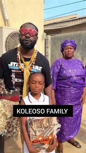 KOLEOSO FAMILY on another movie set