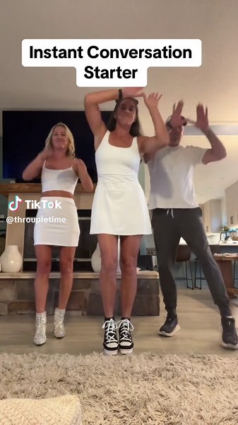 Throuple Upsides #throupletok #triad #polyamorytiktok #throuple #triad