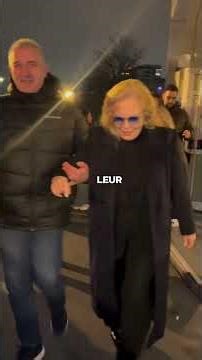 Sylvie Vartan, Johnny Hallyday's "real woman"? Why does this image persist?