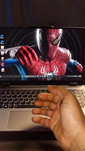 handshake with Spider-Man #spiderman #love #marvel #movieclips #suparhero