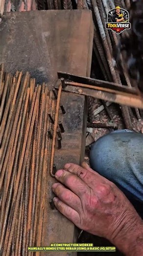 Manual Rebar Bending Process for Concrete Stirrups #construction #civilwork
