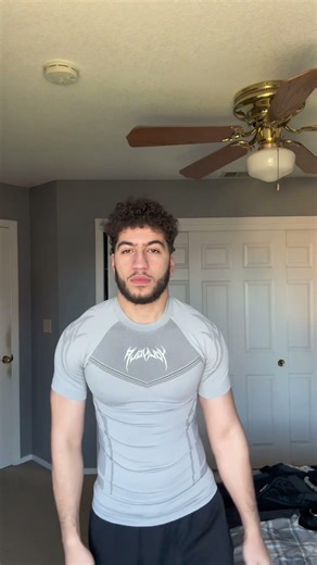 New YoungLa Compression Tees #youngla #gym #tryon #review