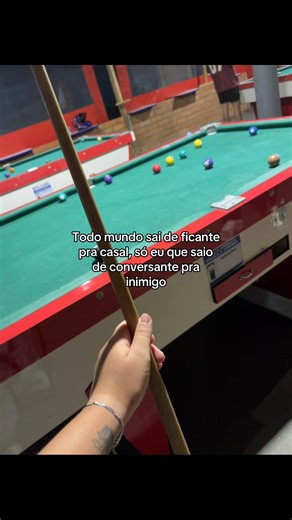 Bebe, Beija e Trai: A Música que Transforma Relacionamentos