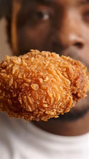 Juicy Crispy Chicken ASMR 🍗 Crunchy Eating Sounds | Satisfying Mukbang (No Talking) #asmr #chicken