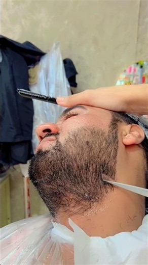 Beard Cutting For Everyone | New Beard Looking #barber #beard #shorts