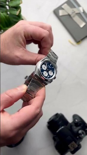 The Tissot PRX Chronograph. Sleek, sporty, timeless. 🎥IG: @watch.tommy #chrono24 #watches #sporty