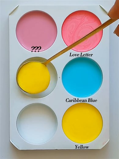 Color Mixing: A Satisfying ASMR Experience