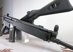 Operating The LCT Airsoft LK-33 Series