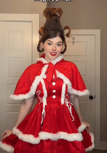 Cindy Lou Who Inspired Christmas Hairstyle Tutorial