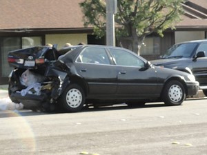 UPDATE: 4-Car Crash on Foothill Sends Two People to Hospital