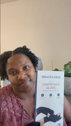 Grace and Able Compression Gloves Review | Life With Hia