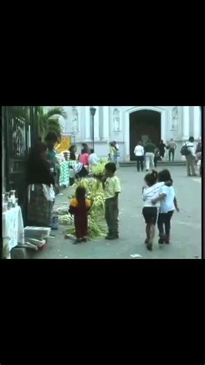 Celsius Lara #2026 #catolicos #semanasanta2026 #lunessanto #tradiciones