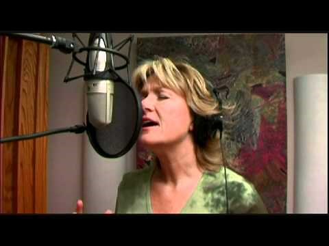 Heritage Singers / "Be Strong"