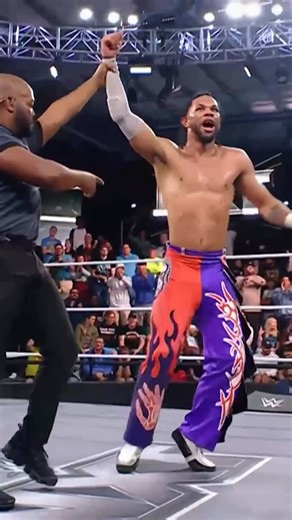 WWE NXT on The CW on Instagram: "LEON SLATER DOES IT!!!! @leonslater_ is the new No. 1 Contender and will face NXT Champion @oba_of_wwe at New Year’s Evil!"