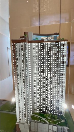 Life asoke rama 4 brand new condo