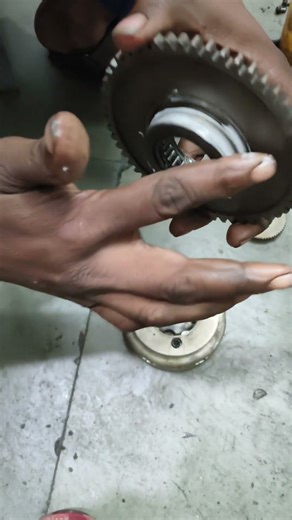 #Celp Bearing #Kaise Greasing #Karta Hai#vairel #bajajpulsar