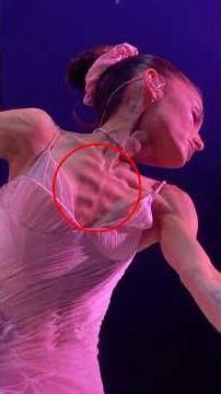 Stop Saying Ariana Grande Is "Naturally Thin"