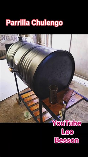 Un trabajo de hace unos años, ideal para disfrutar de un buen asado #leobesson #locosxelasado | Herreria Leo Besson