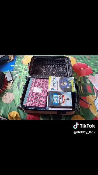 Pack With Me for Fresher Week: University Move-In Packing List